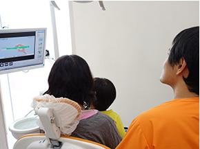 イメージ画像 付き添い